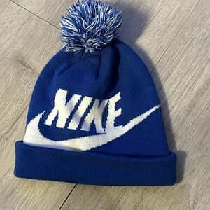 Nike beanie hat